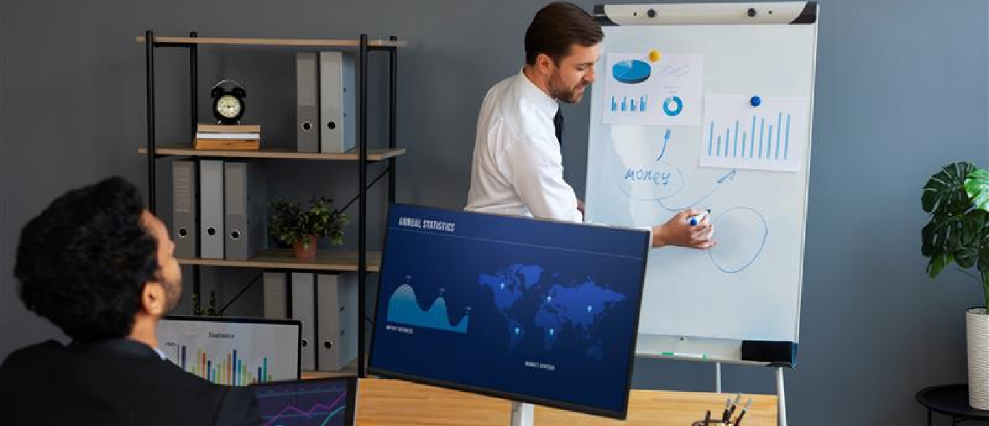 WorkPex blog thumbnail - Insights on Sales and Lead Management